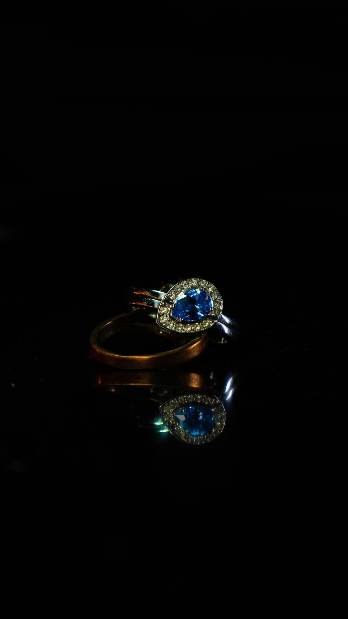 Minimalismo y sofisticación: el sello de Gems Addiction